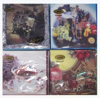 Салфетки Триумф 33*33 3-сл. 20л. ассорти