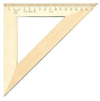 Треугольник дерев. 45*18см С15